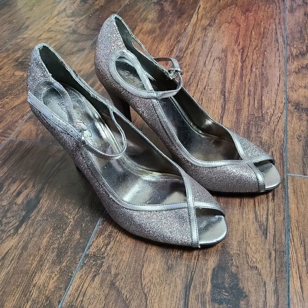 Lulu Townsend Peeptoe Heels 